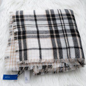 NWT Apt 9 Blanket Scarf